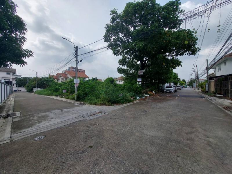 ที่ดิน 25000 กรุงเทพมหานคร เขตวังทองหลาง วังทองหลาง