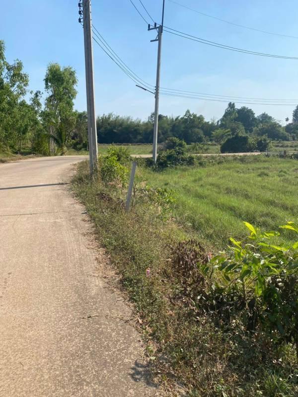 ที่ดิน 400000 ปราจีนบุรี ศรีมหาโพธิ หนองโพรง