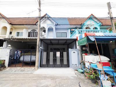 ทาวน์เฮาส์ -1 ปทุมธานี ธัญบุรี ประชาธิปัตย์