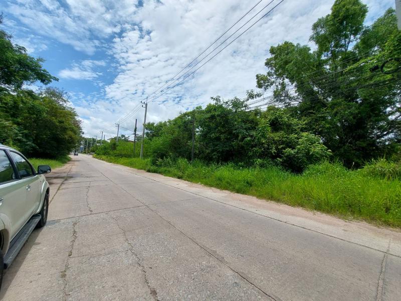 ที่ดิน 15000000 เชียงใหม่ สันป่าตอง ยุหว่า