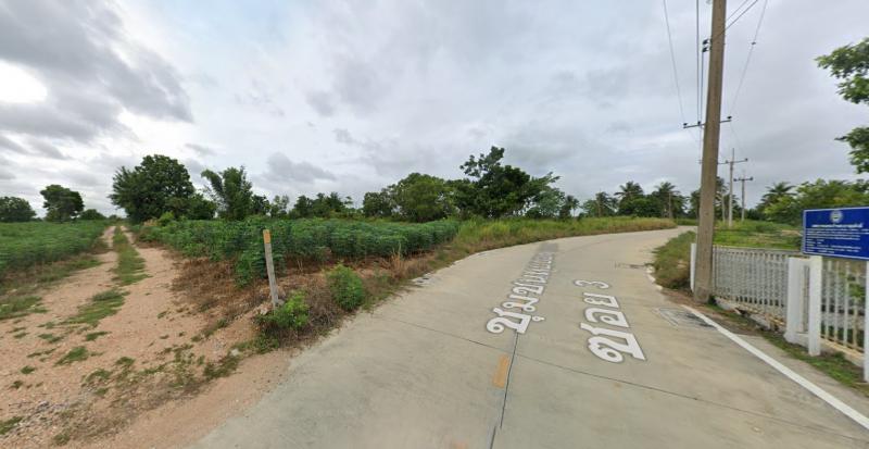 ที่ดิน 2800000 ชลบุรี ศรีราชา เขาคันทรง