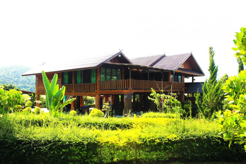 บ้านพร้อมที่ดิน 24999999 เชียงใหม่ เชียงดาว ทุ่งข้าวพวง