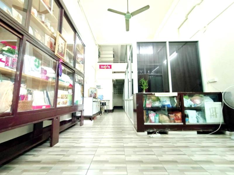 อาคารพาณิชย์ 10900000 กรุงเทพมหานคร เขตลาดพร้าว ลาดพร้าว
