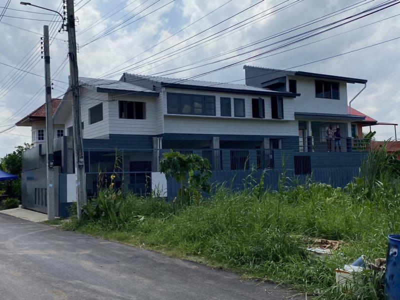 บ้านพร้อมที่ดิน 4500000 กรุงเทพมหานคร เขตลาดกระบัง คลองสองต้นนุ่น