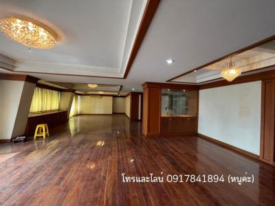 คอนโด 65000000 กรุงเทพมหานคร เขตบางรัก สีลม