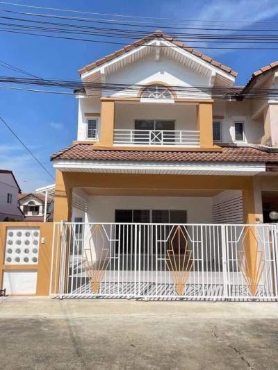 ทาวน์เฮาส์ 2450000 ปทุมธานี ธัญบุรี บึงยี่โถ