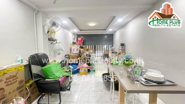 ทาวน์เฮาส์ 2990000 กรุงเทพมหานคร เขตห้วยขวาง สามเสนนอก