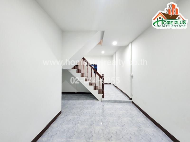 ทาวน์เฮาส์ 1390000 ปทุมธานี ธัญบุรี บึงยี่โถ