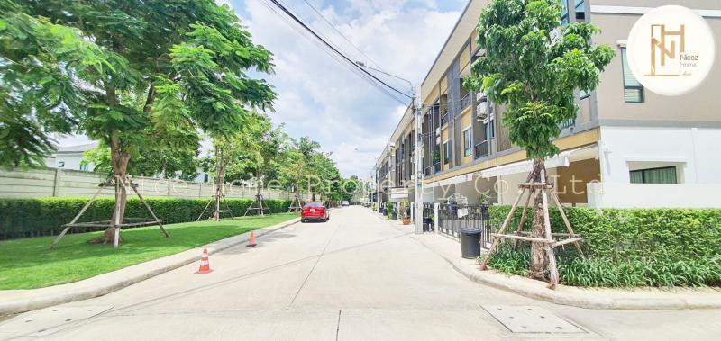 ทาวน์เฮาส์ 3490000 นนทบุรี บางบัวทอง ลำโพ