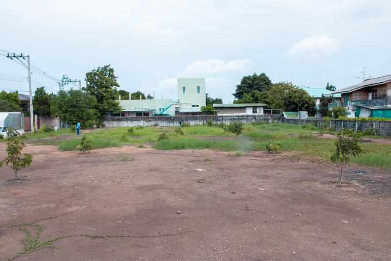 ที่ดิน 24500000 นนทบุรี เมืองนนทบุรี บางศรีเมือง