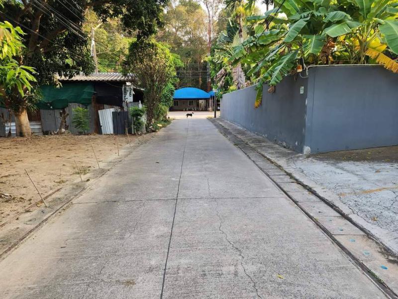 ที่ดิน 8000000 ระยอง เมืองระยอง เนินพระ