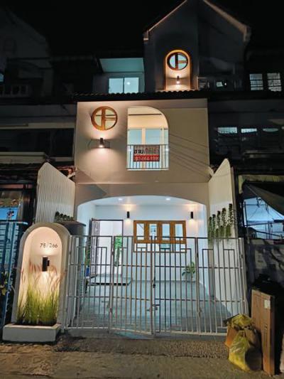 ทาวน์เฮาส์ 2750000 กรุงเทพมหานคร เขตบางเขน ท่าแร้ง