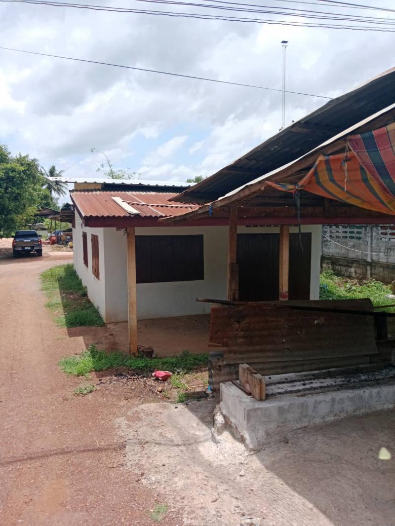 ที่ดิน 890000 สุโขทัย ศรีสำโรง สามเรือน