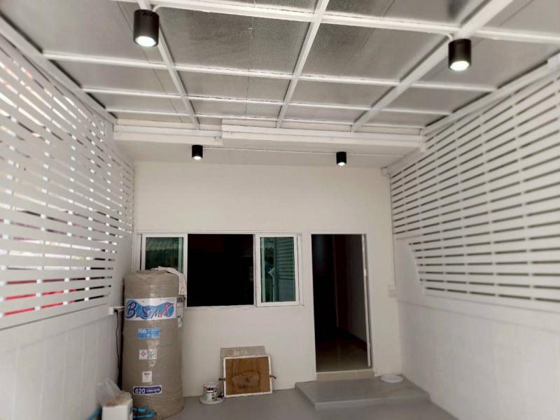 ทาวน์เฮาส์ 2750000 กรุงเทพมหานคร เขตภาษีเจริญ บางแวก