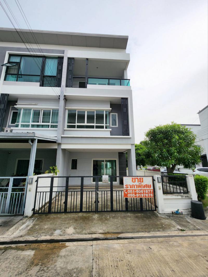 ทาวน์เฮาส์ 4250000 กรุงเทพมหานคร เขตบางเขน ท่าแร้ง