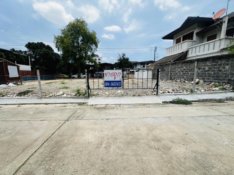ที่ดิน 9900000 กรุงเทพมหานคร เขตบางซื่อ บางซื่อ
