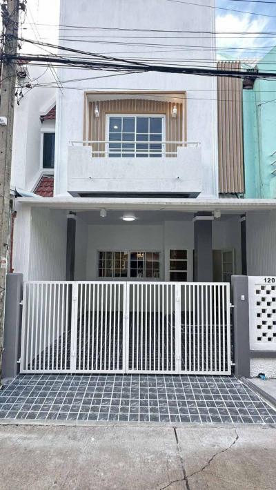 ทาวน์เฮาส์ 1850000 ปทุมธานี ธัญบุรี บึงยี่โถ