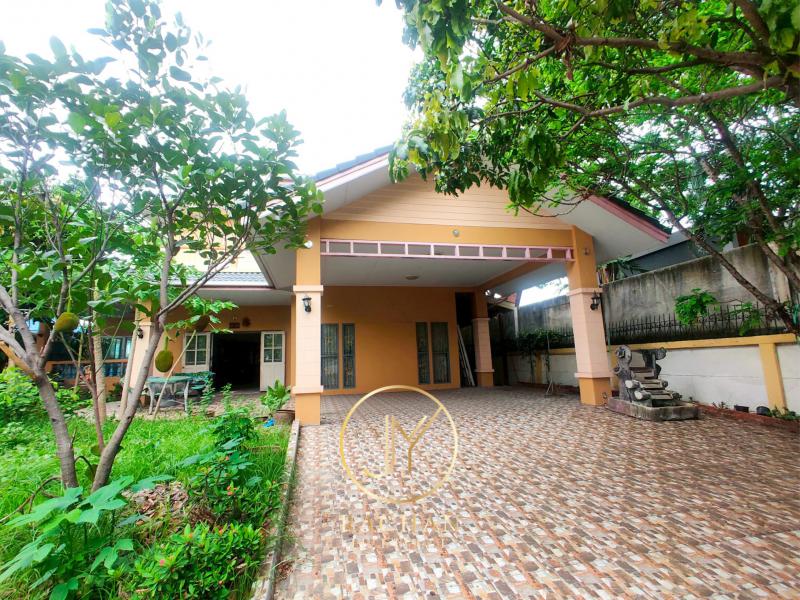 บ้านเดี่ยวสองชั้น 11500000 กรุงเทพมหานคร เขตประเวศ ดอกไม้