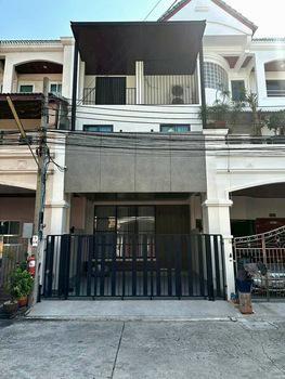 ทาวน์เฮาส์ 95000 กรุงเทพมหานคร เขตยานนาวา 