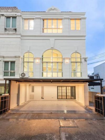 อาคารพาณิชย์ 55000 กรุงเทพมหานคร เขตลาดพร้าว ลาดพร้าว