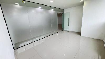 อาคารพาณิชย์ 42000 กรุงเทพมหานคร เขตยานนาวา ช่องนนทรี
