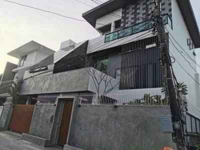 บ้านเดี่ยว 58000000 กรุงเทพมหานคร เขตห้วยขวาง สามเสนนอก